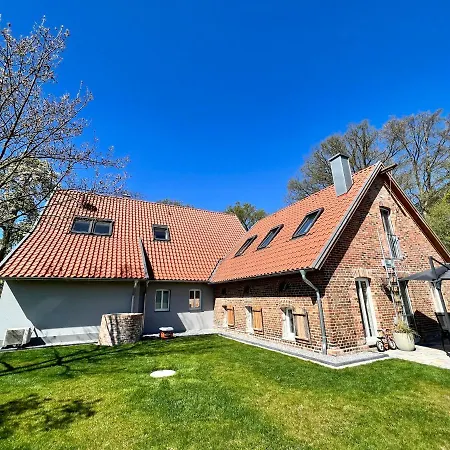 Zum Heuerling Ferienwohung Im Alten Stall Mit Sauna 아파트 벨스몰드